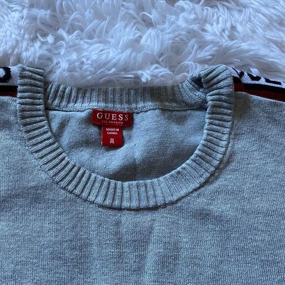 Guess gray Crew Neck Sweater Size Medium - Picture 4 of 8